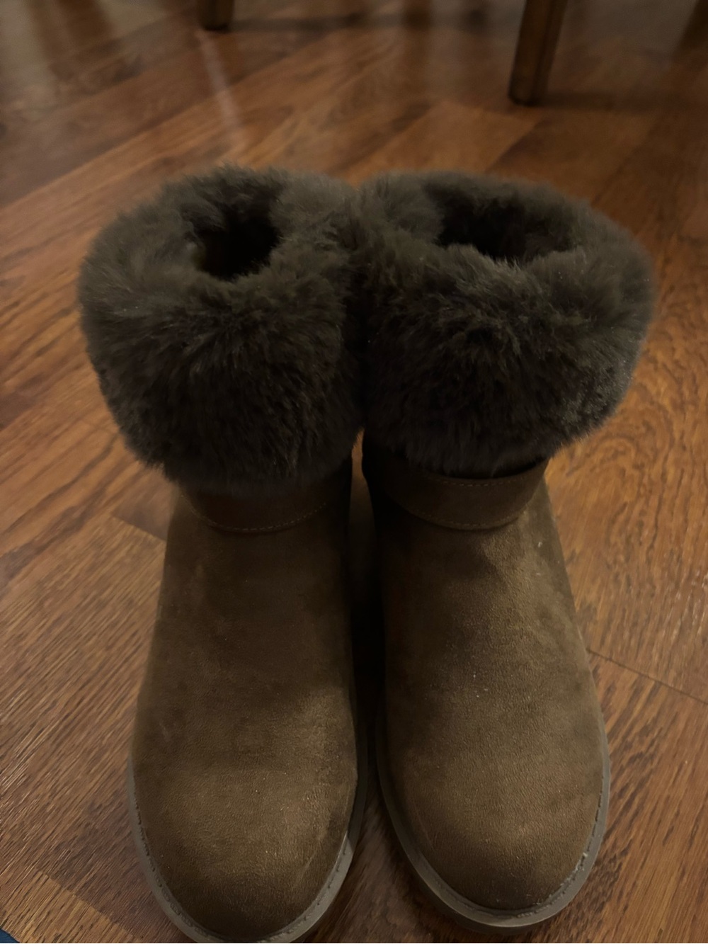 Women's Faux Fur Cuffed Suede Winter Boots - Brown